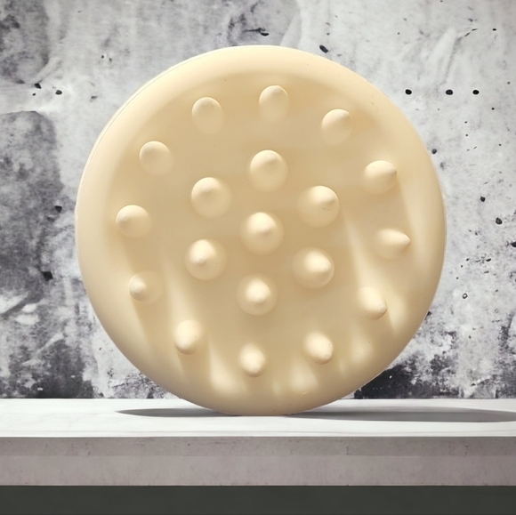 COPY - *NEW* Limitless Silicone Scalp Brush - Gentle Exfoliation & Massage Tool - Picture 1 of 7